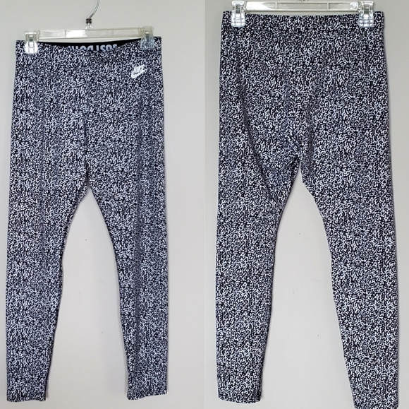Nike Black & White Leggings Sz. M - Picture 3 of 7